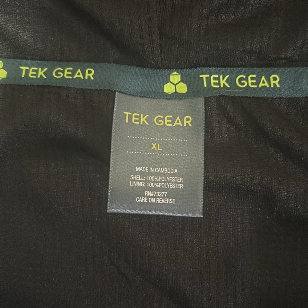 Men’s Tek Gear Windbreaker - Picture 2 of 3